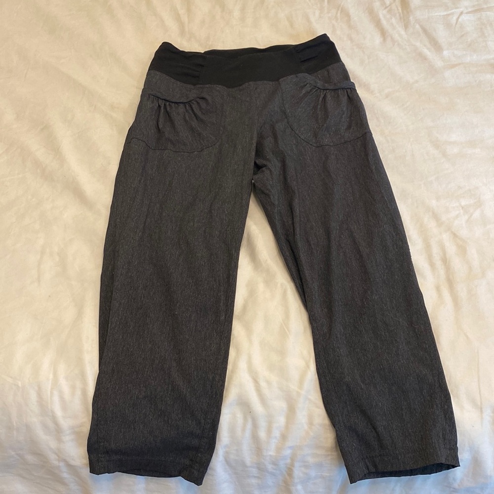 Prana workout, athletic pants, women’s small, black gray
